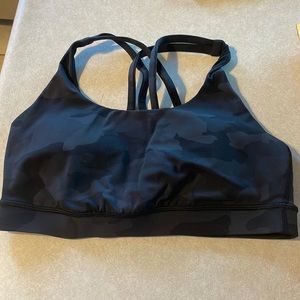 Lululemon energy bra size 8